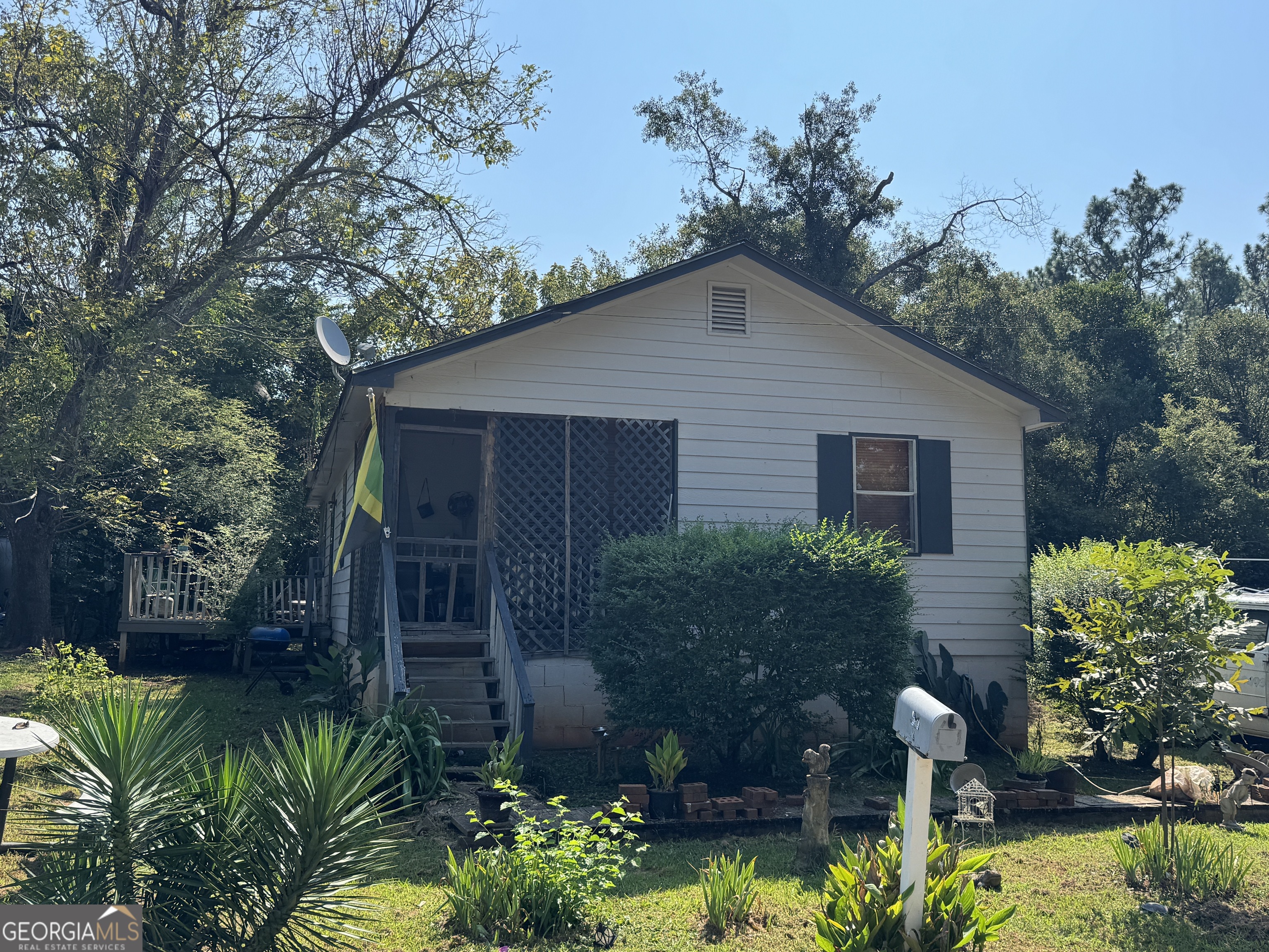 Investment Opportunity - Income Producing Single-Family Rental Now available: a solid single-family rental offering strong returns with excellent upside potential. This 1990 built 3-bedroom, 1-bath home is located in a quiet neighborhood near the Griffin Golf Course. The property is currently occupied by a long-term tenant, providing steady cash flow. With $800 monthly rent currently below market value, there is a clear value-add opportunity for future income growth. The home features a new roof and is in good overall condition, with additional potential for upgrades down the road. Please note: Do not disturb the tenant. Interior showings available only after the property is under contract. Seller has another rental for sale on same block. Can be package deal. MLS 10601603