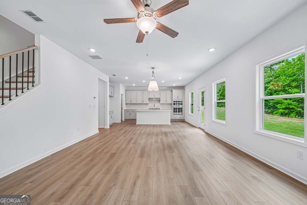 120 Silverleaf TRL