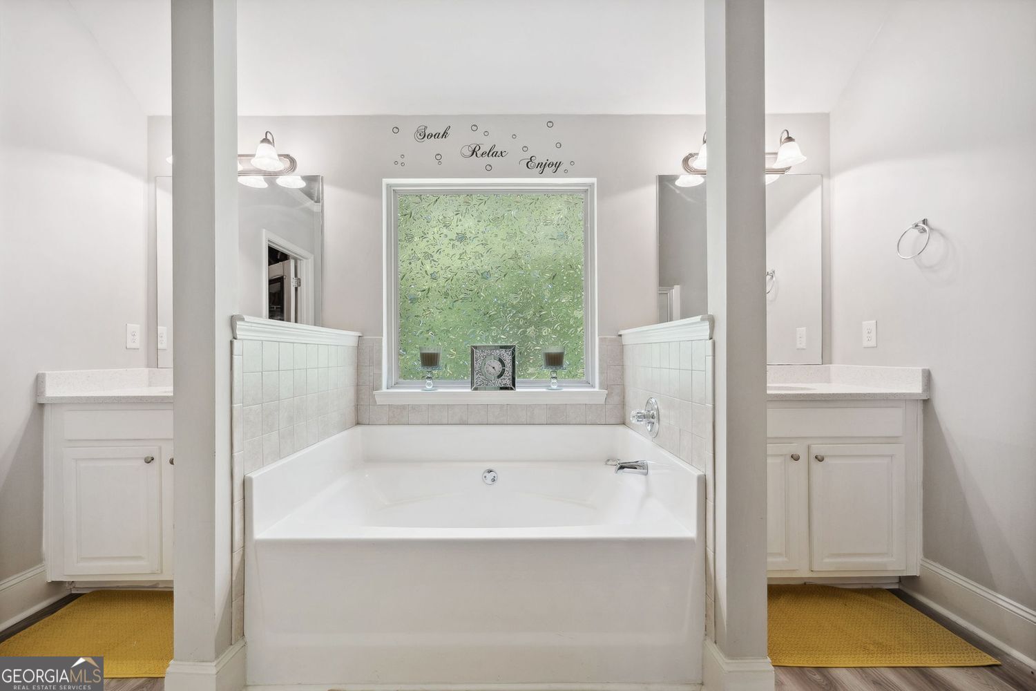 Forest Park, Georgia 30297, United States, 5 Bedrooms Bedrooms, ,3 BathroomsBathrooms,Residential,Active,139068