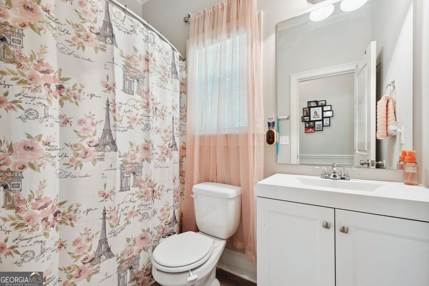 Forest Park, Georgia 30297, United States, 5 Bedrooms Bedrooms, ,3 BathroomsBathrooms,Residential,Active,139068