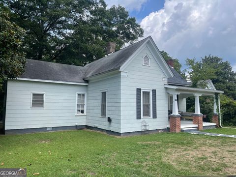 A home in Winder