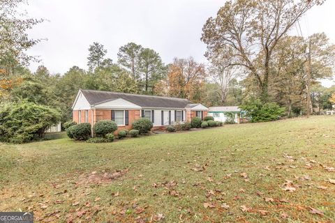 A home in Warner Robins