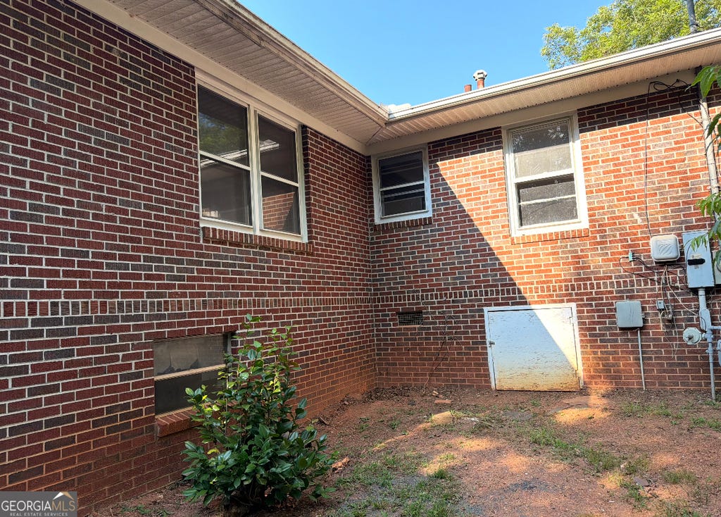 Photo of 260 Ellen Street, Hartwell, GA 30643 (MLS # 10816093)