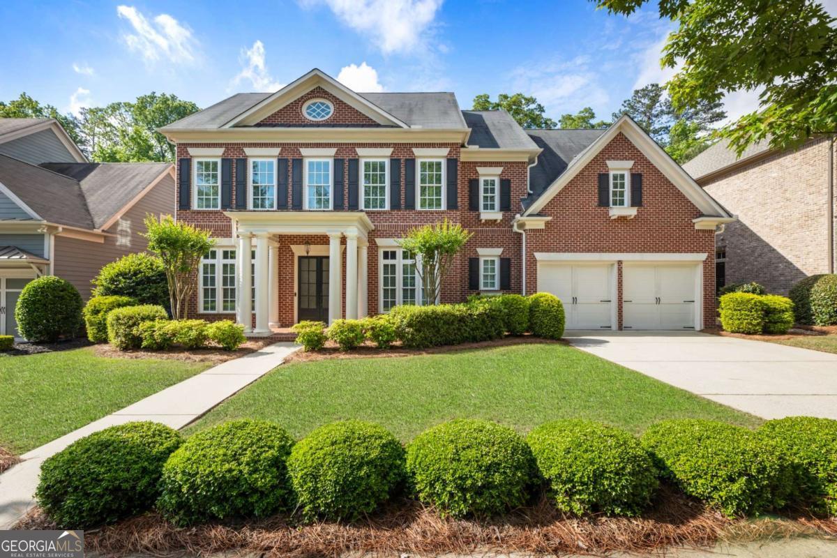 2165 Mcfarlin LN