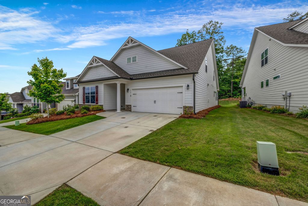 Photo of 178 Sunshower Ridge, Canton, GA 30114 (MLS # 10688388)