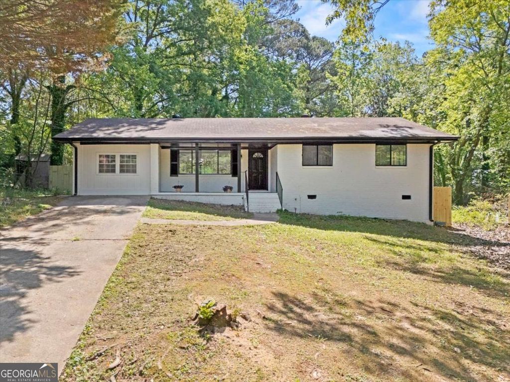 Photo of 4089 Thetford Court, Decatur, GA 30035 (MLS # 10733655)