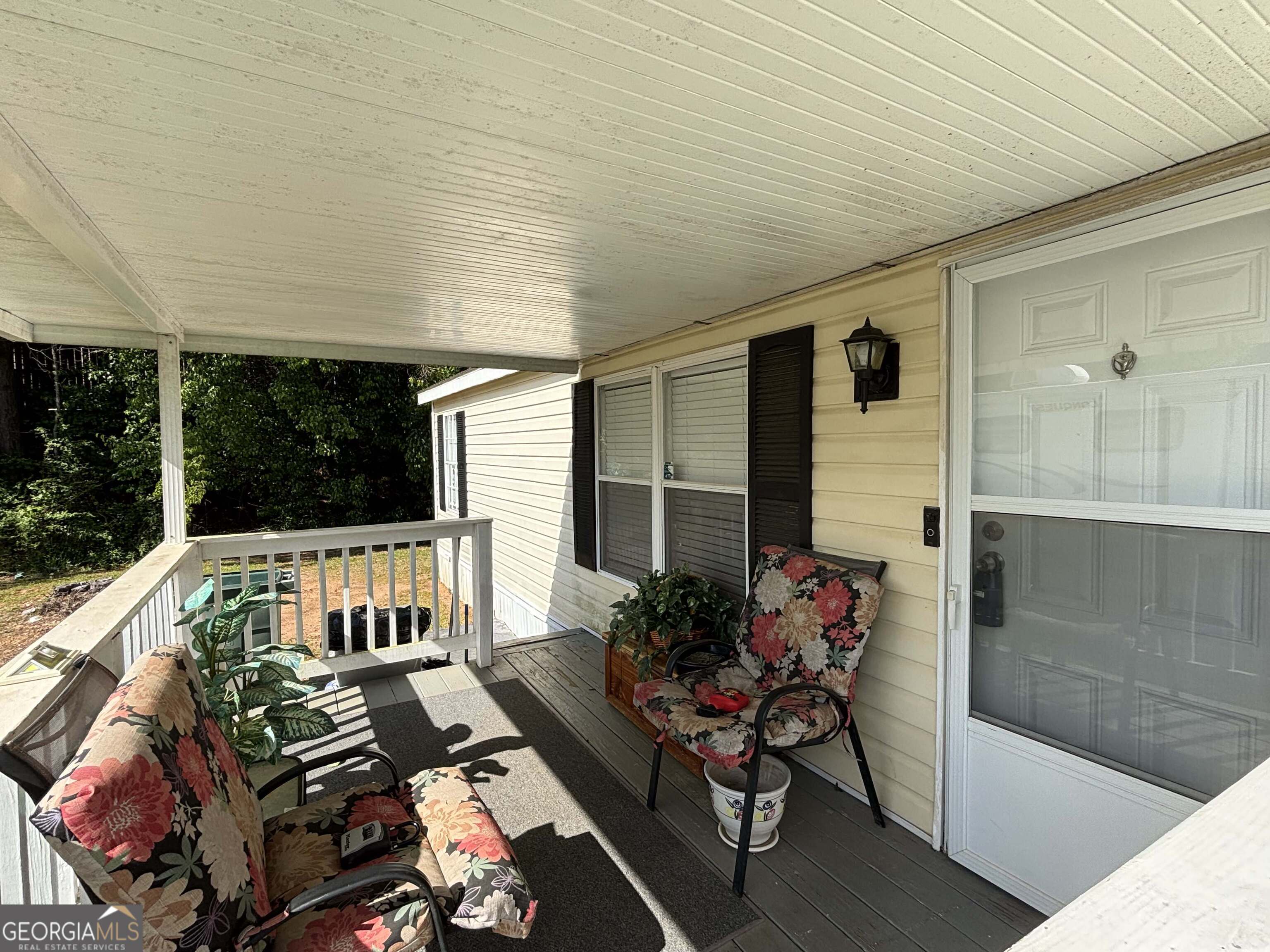 63 Breezewood DR