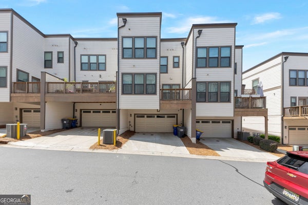 2130 HOLTZ LN, ATLANTA, GA 30318 - Image 8ec3f7caee5133bc9173e42fbe0aac7e/3143319188