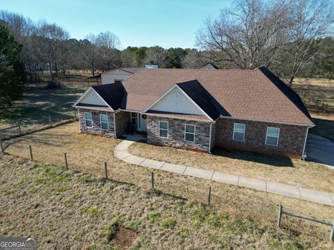 A home in Bishop