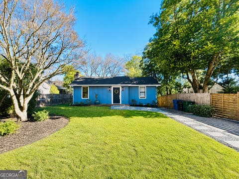 Photo of 1905 Windemere Drive NE, Atlanta, GA 30324 (MLS # 10819137)