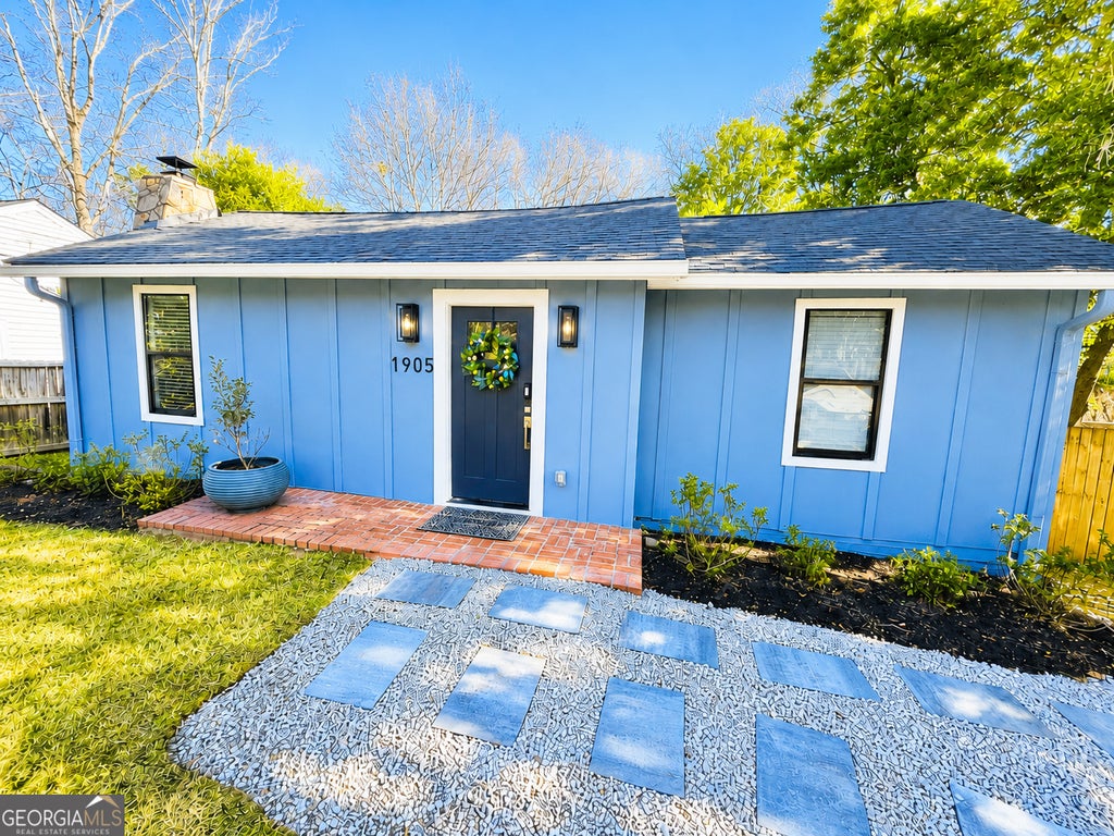 Photo of 1905 Windemere Drive NE, Atlanta, GA 30324 (MLS # 10819137)