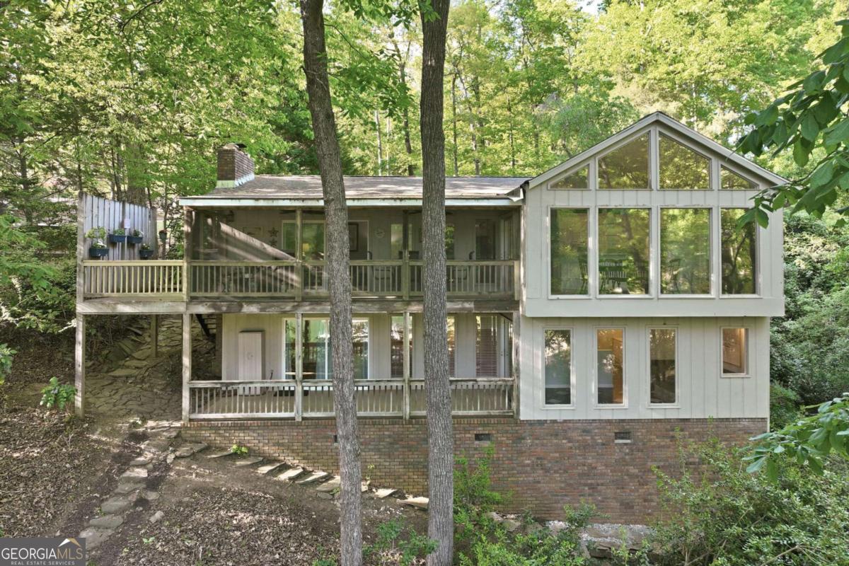 7835 Chinquapin LN