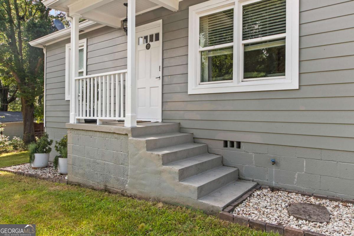 3465 Woodlawn CIR