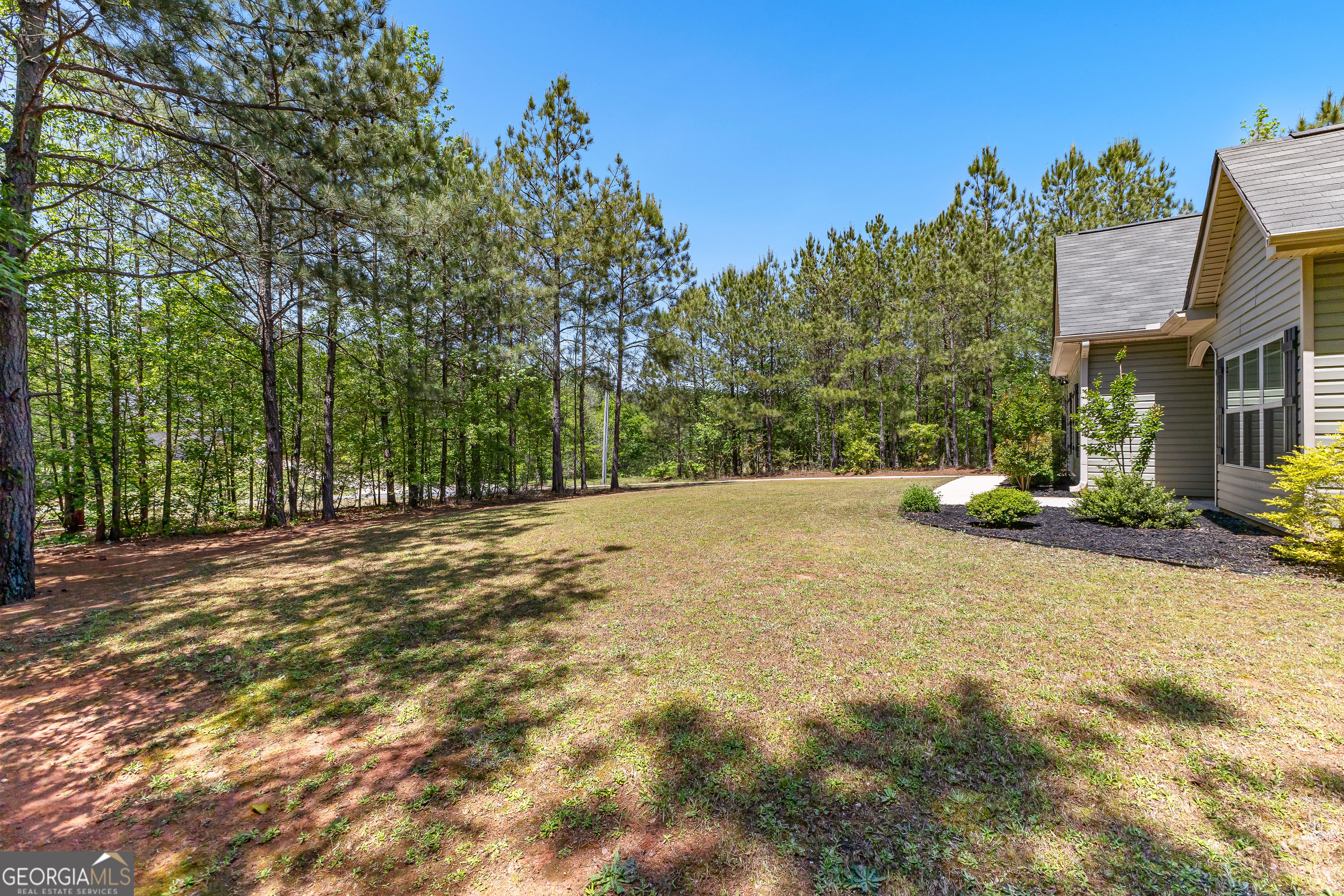 44 Roswell Lee RD