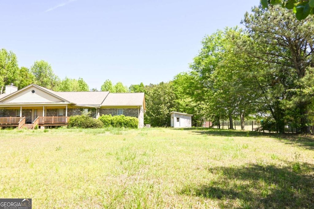 Photo of 2755 Langley Road, Loganville, GA 30052 (MLS # 10729342)