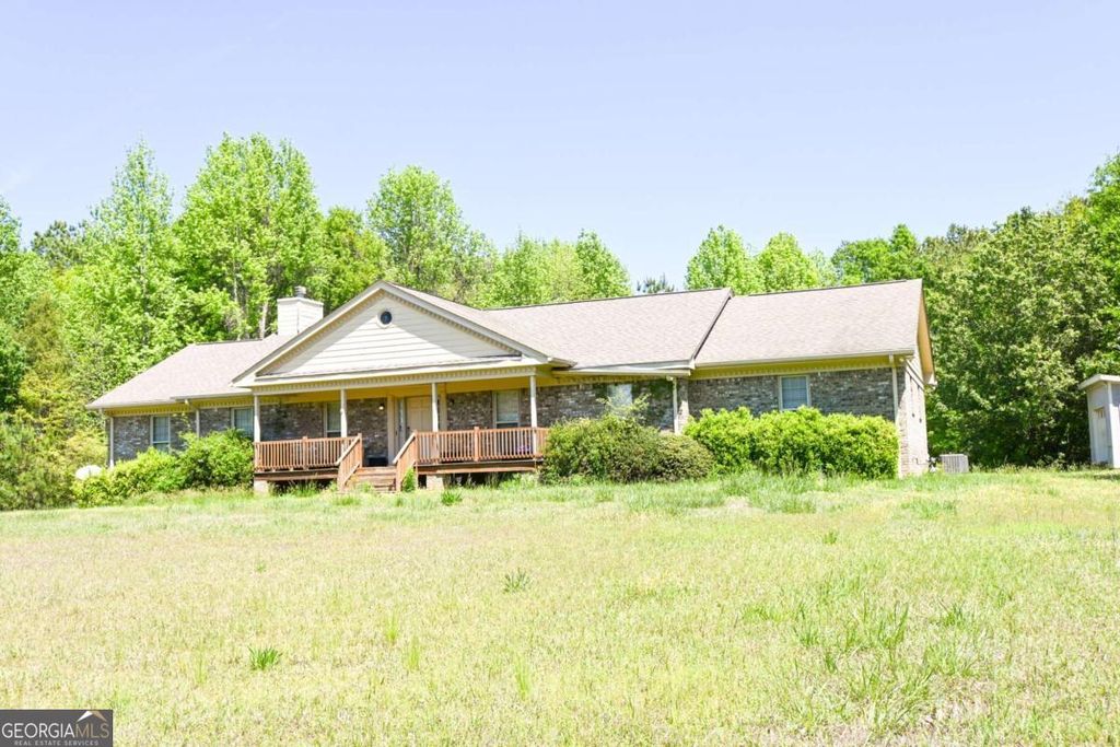 Photo of 2755 Langley Road, Loganville, GA 30052 (MLS # 10729342)