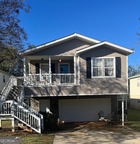 A home in Newnan