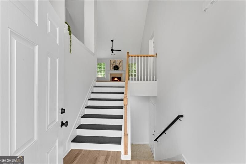 348 Carrington DR