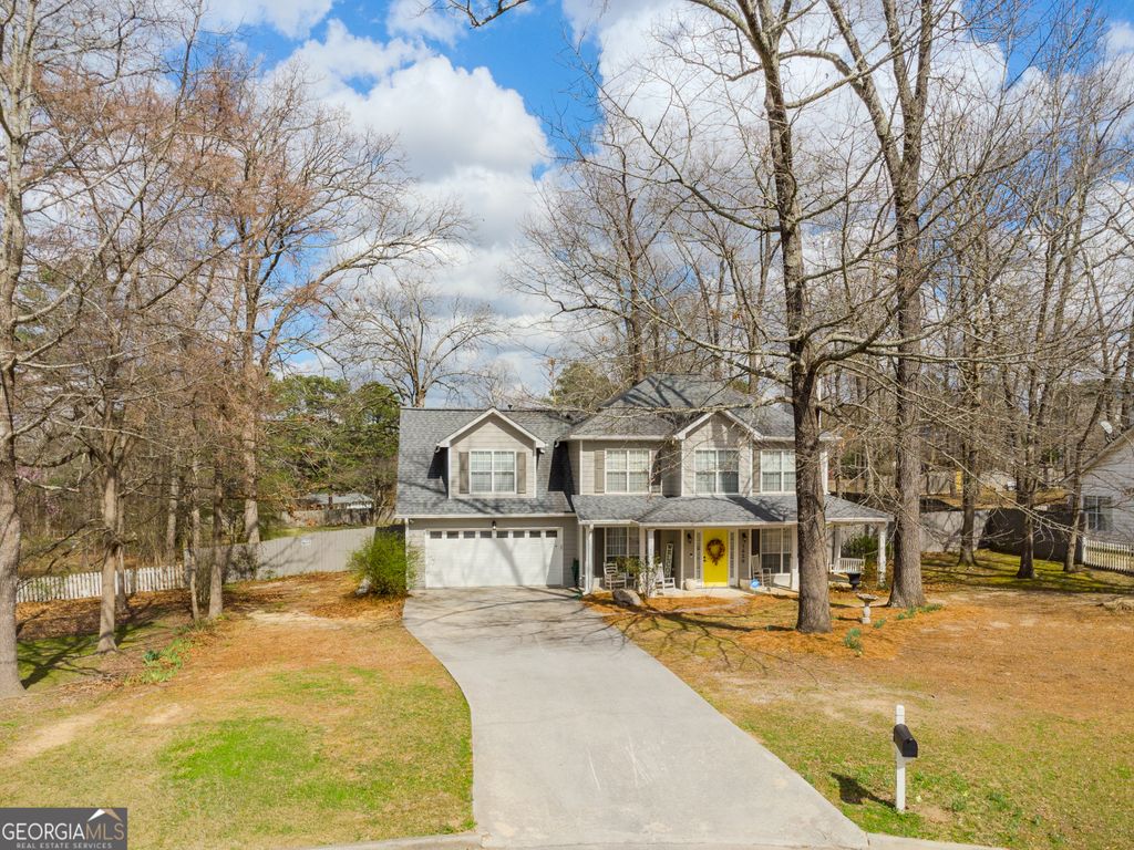 Photo of 1820 Snow Hill Court, Lawrenceville, GA 30045 (MLS # 10706000)