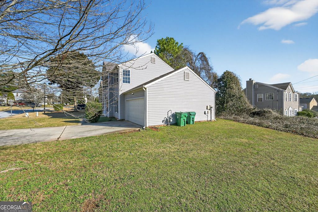 Photo of 4292 Linecrest Lane, Ellenwood, GA 30294 (MLS # 10676110)