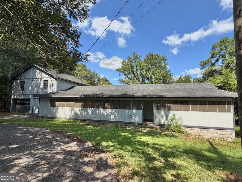 Photo of 1166 S Walkers Mill Road, Griffin, GA 30224 (MLS # 10838758)