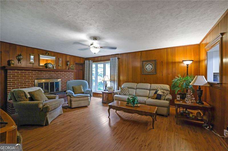 Johnson Woods - Residential