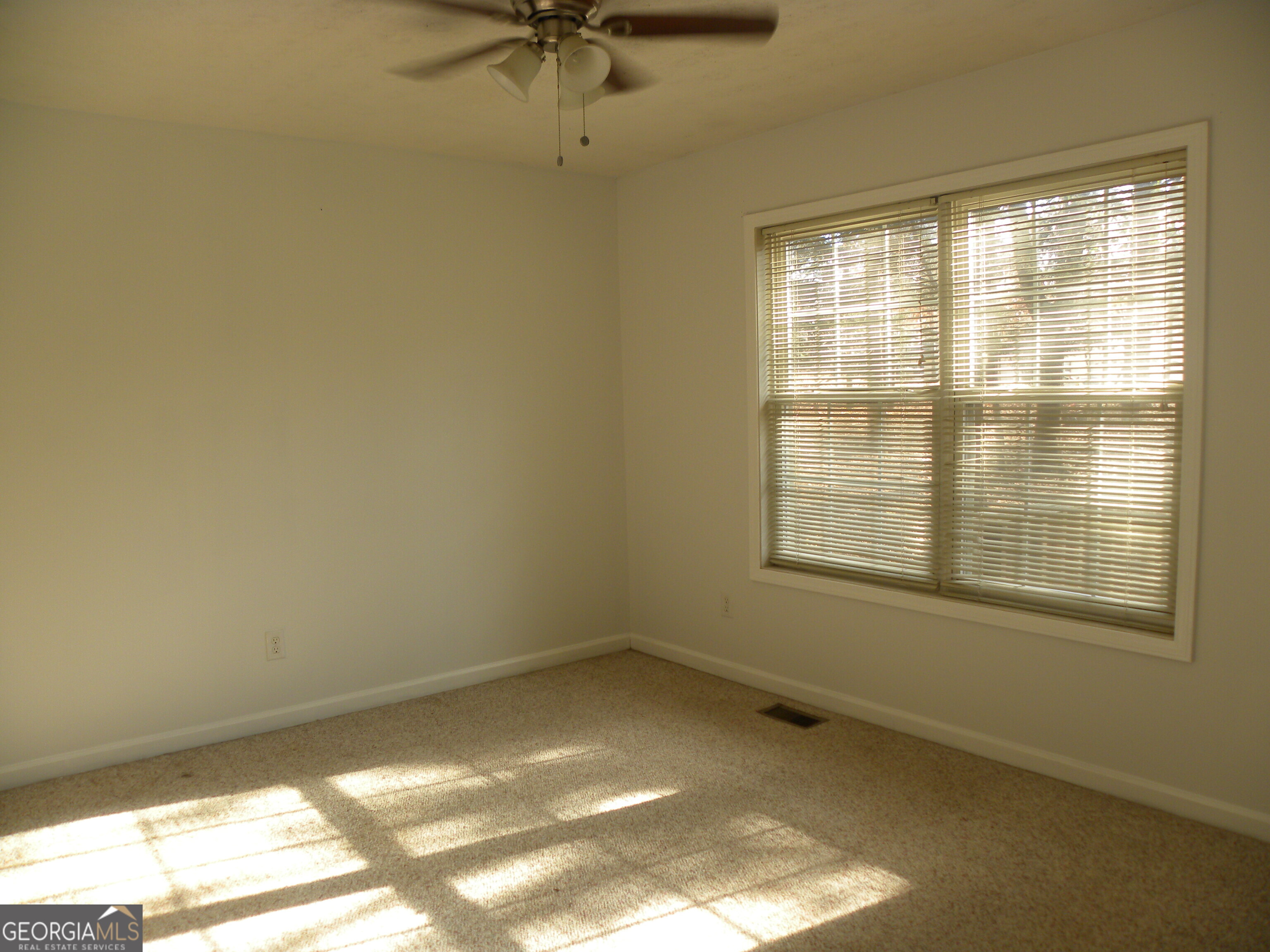 101 AND 103 Joy LN DUPLEX ON LAKE HARTWELL
