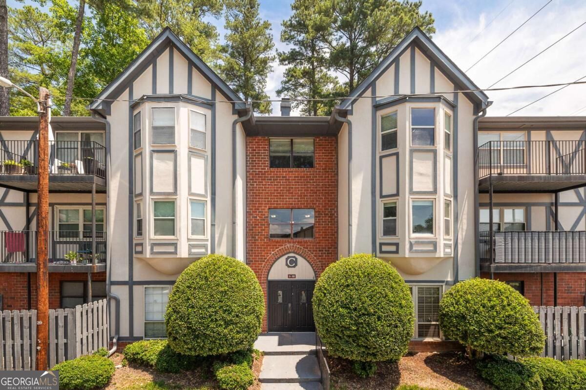 6851 Roswell RD NE C1