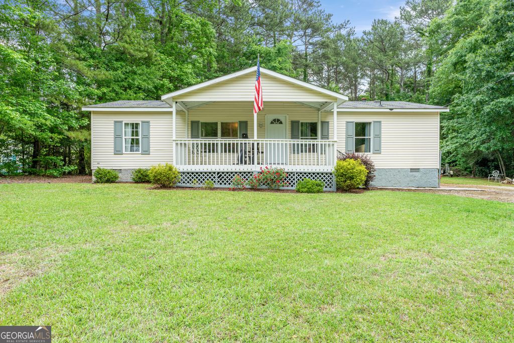 Photo of 193 Deerfield Road, Jackson, GA 30233 (MLS # 10763713)