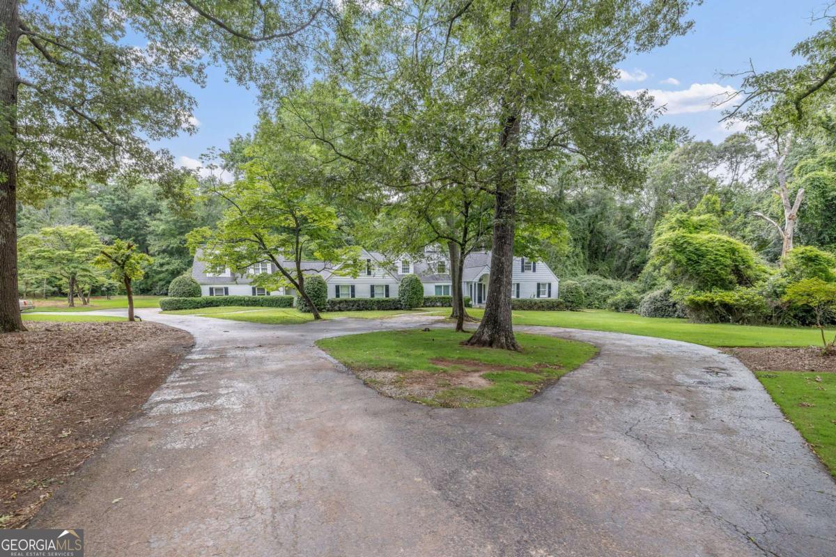 125 Deerfield RD