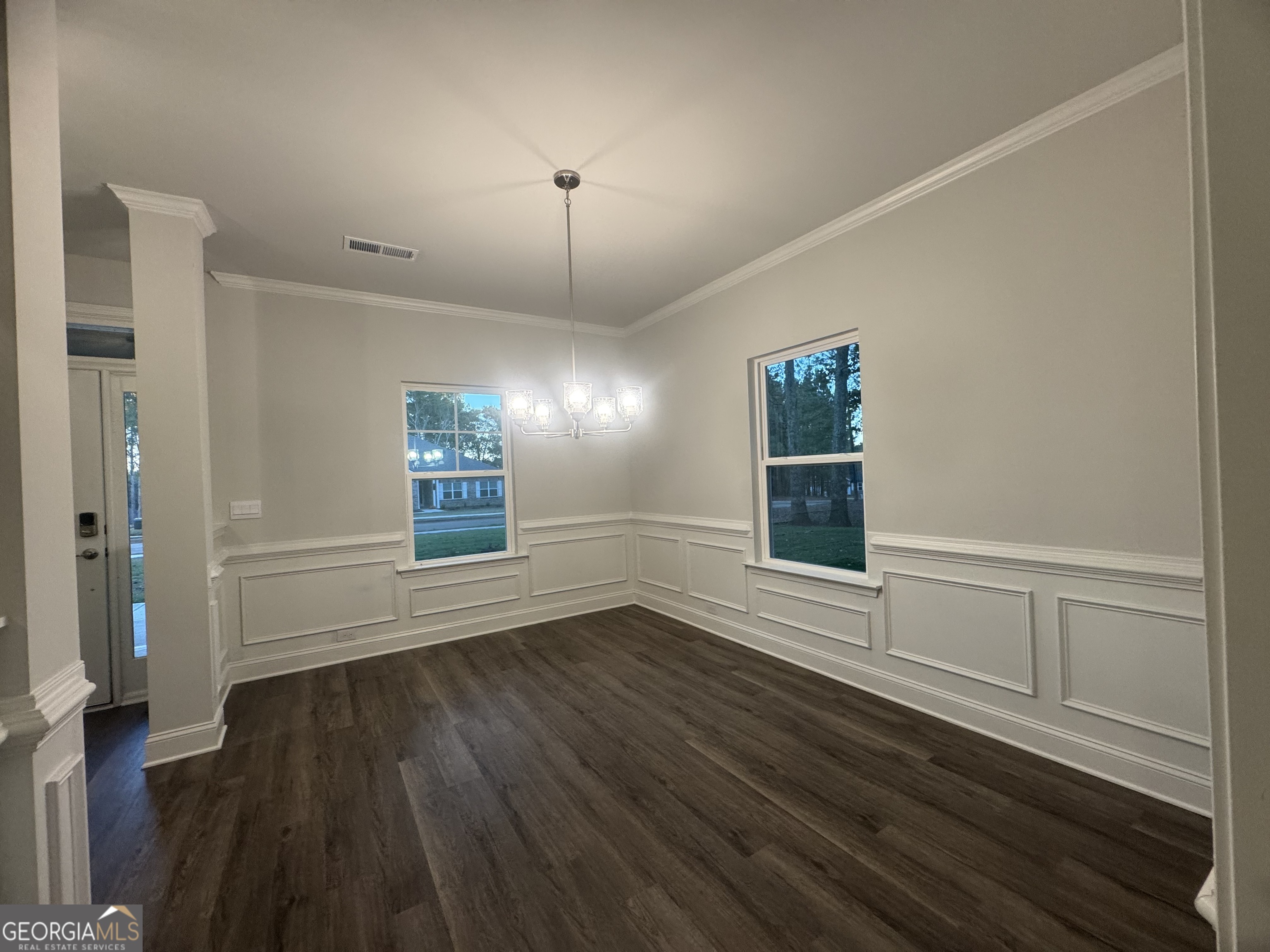 502 Walnut Creek PKWY