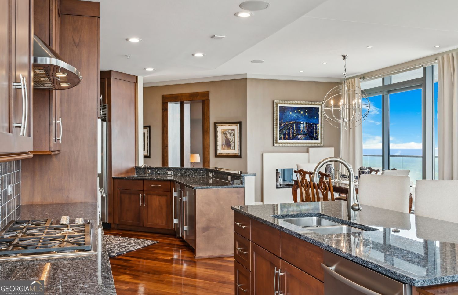 3344 Peachtree RD NE 4102