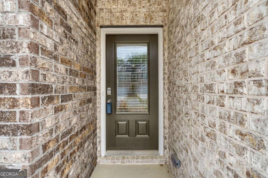 Photo of 2568 Swan Lake Drive, Grayson, GA 30017 (MLS # 10724606)