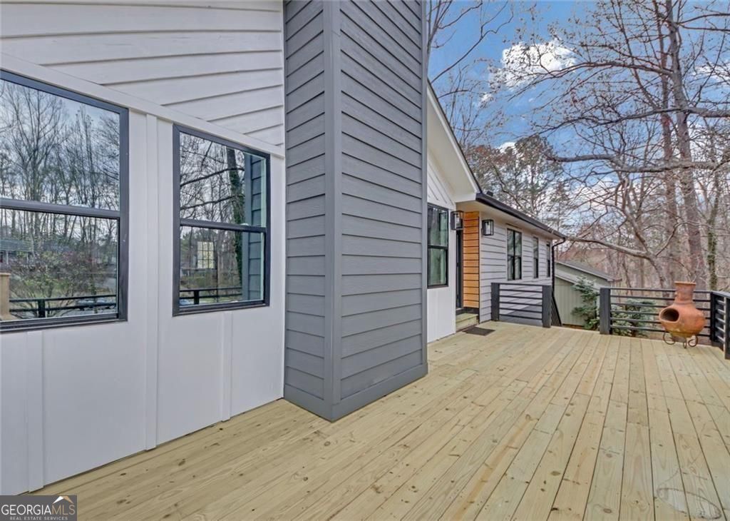 Creek View - Residential