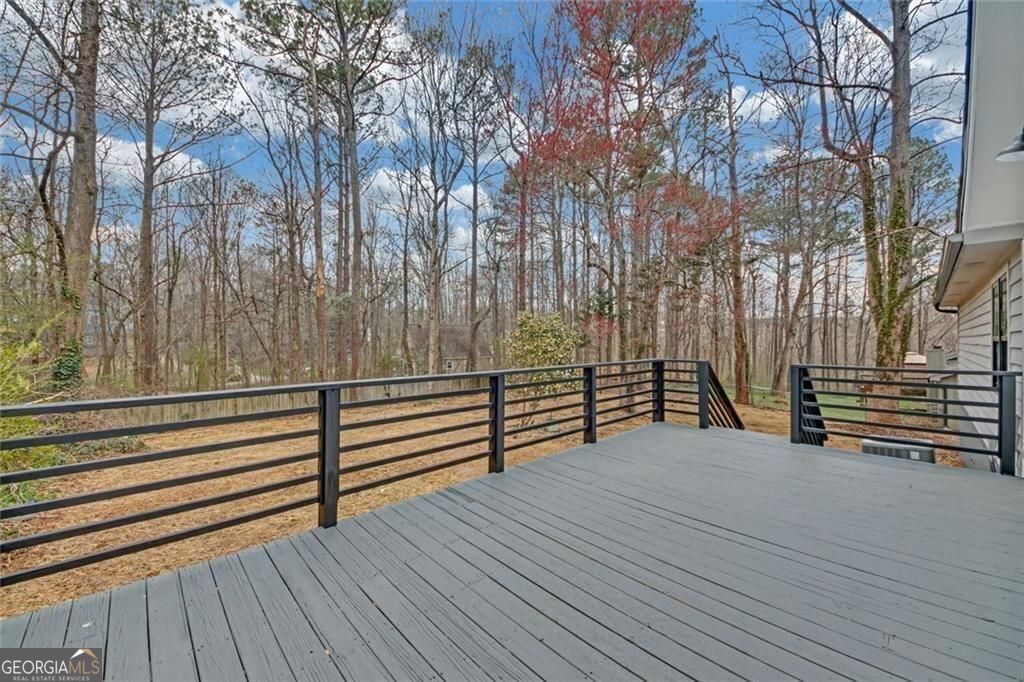 Creek View - Residential