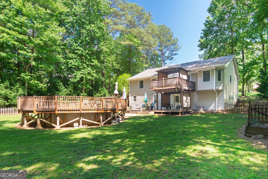 Photo of 25 Ashley Creek Drive, Newnan, GA 30263 (MLS # 10764834)