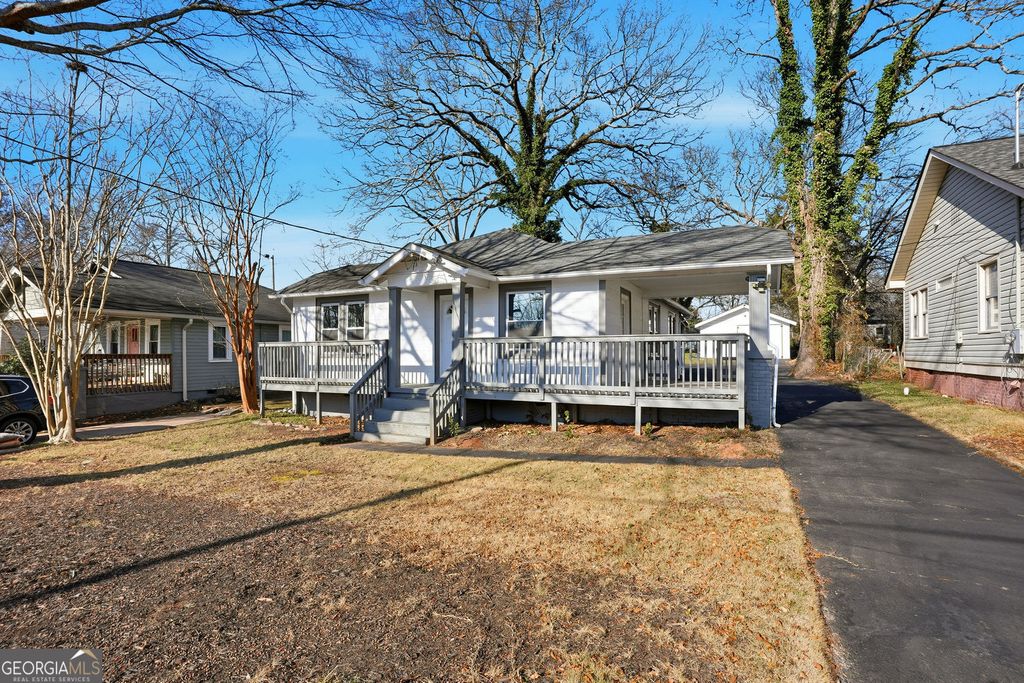 Photo of 1409 St Michael Avenue, Atlanta, GA 30344 (MLS # 10689076)