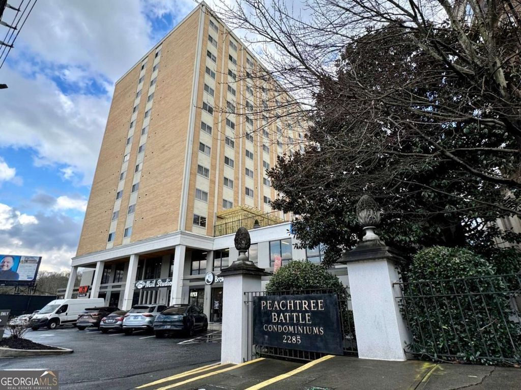 Photo of 2285 Peachtree Road NE #1101, Atlanta, GA 30309 (MLS # 10686277)