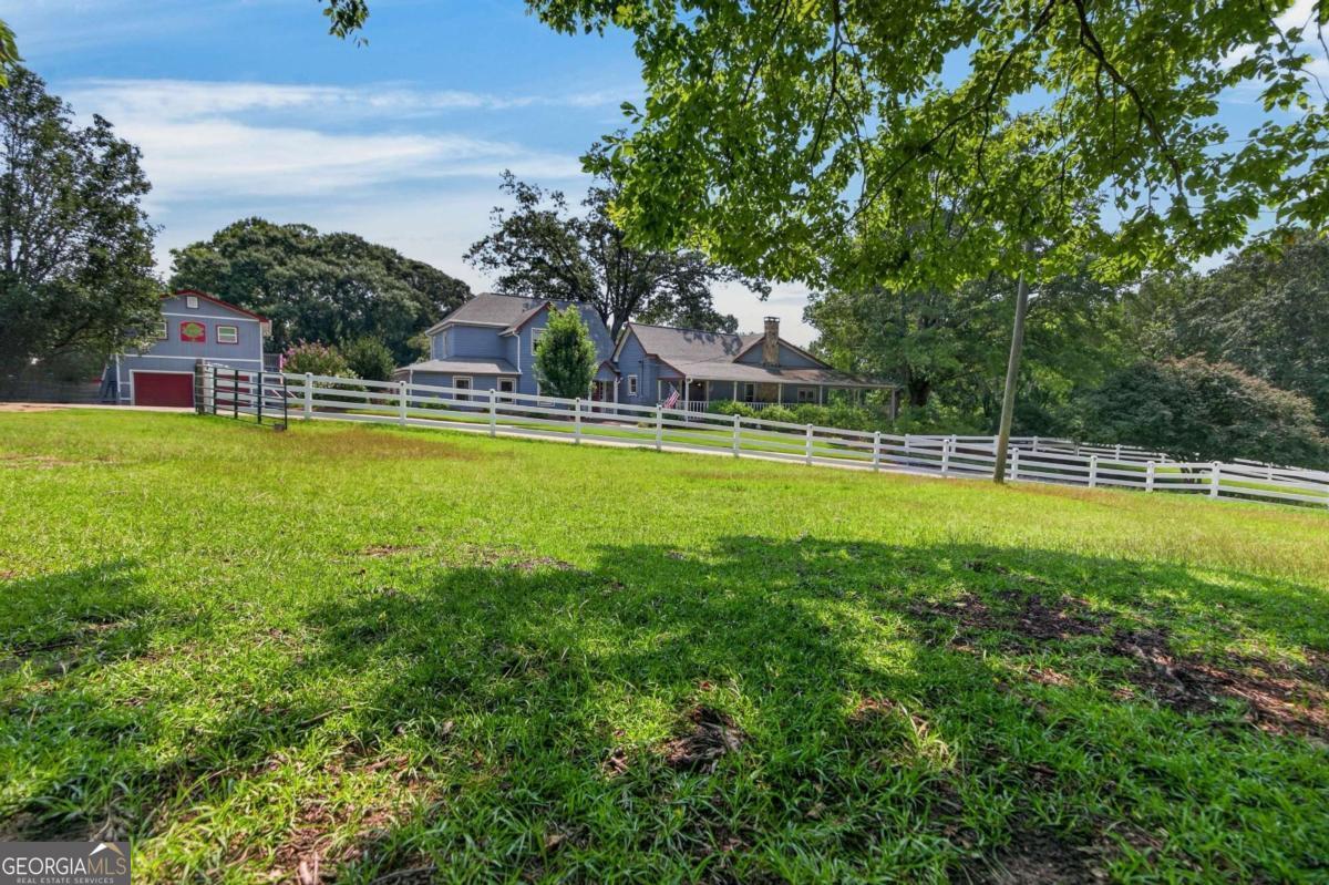 1111 Bakers Bridge RD