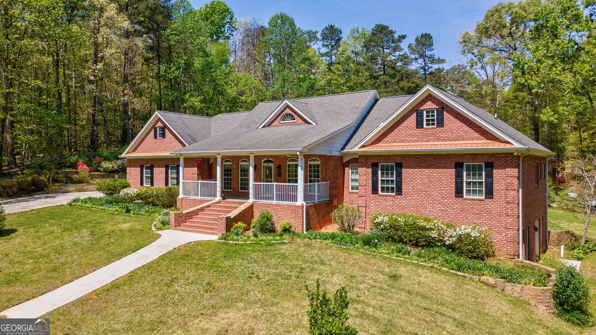 175 Dogwood DR