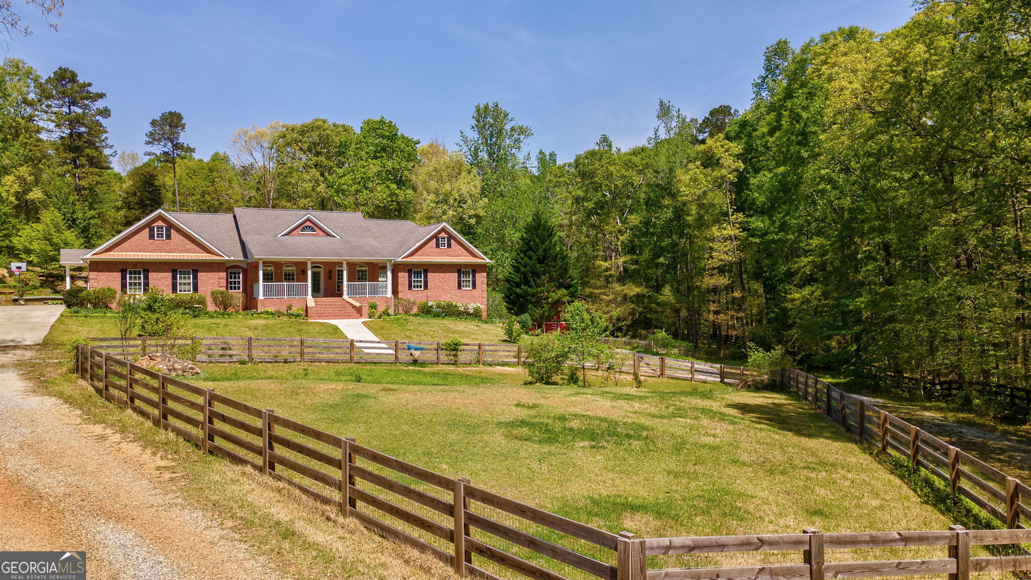 175 Dogwood DR