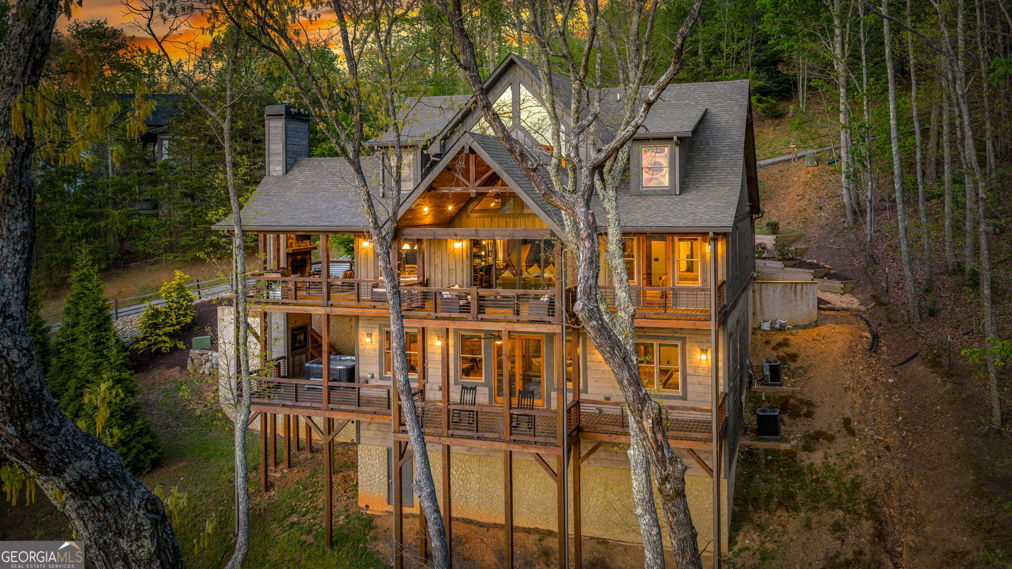 608 Blue Ridge Heights DR