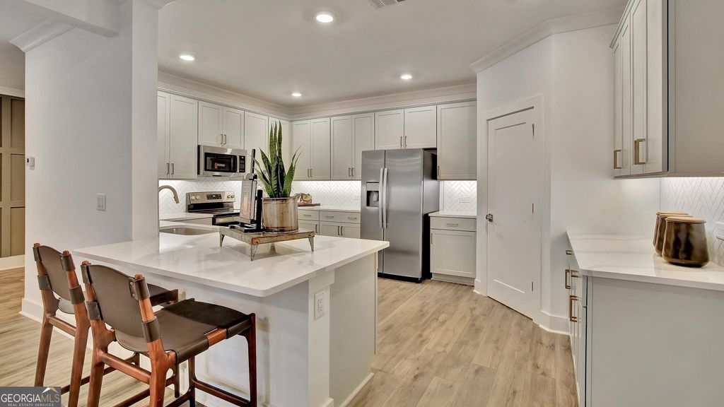 Photo of 254 Savoy Court, Newnan, GA 30263 (MLS # 10682141)