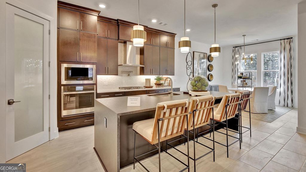 Photo of 254 Savoy Court, Newnan, GA 30263 (MLS # 10682141)