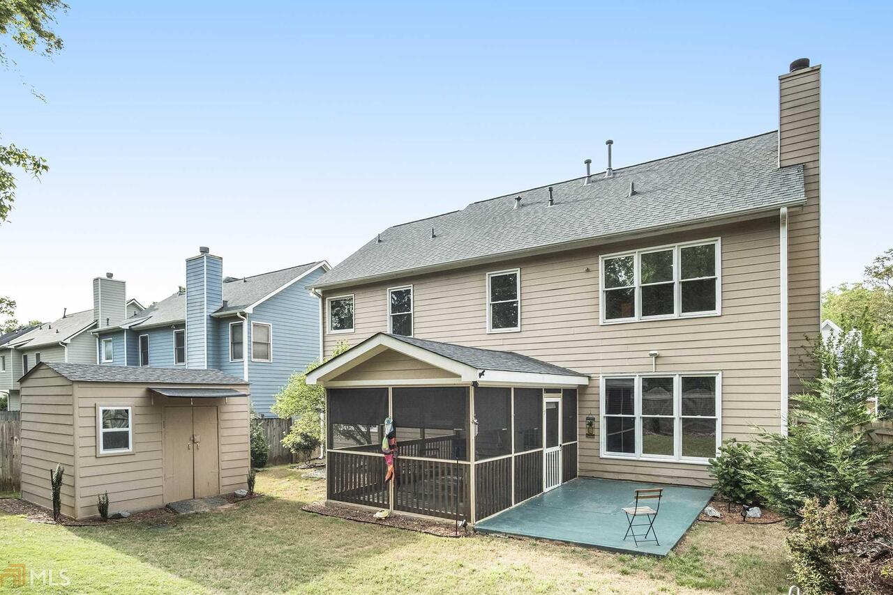 Brockett Walk - Residential