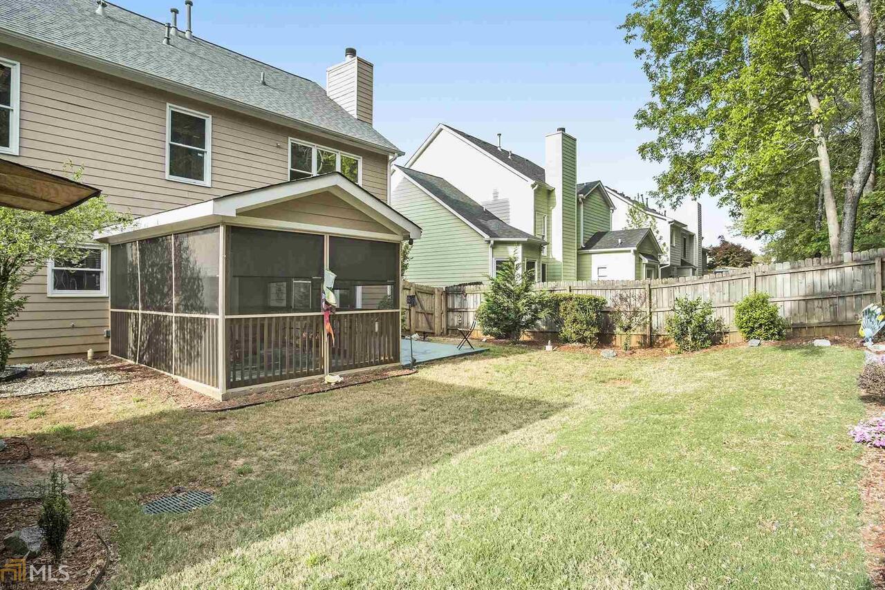 Brockett Walk - Residential