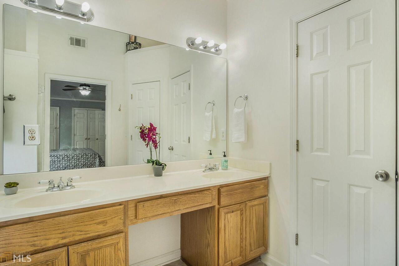 Brockett Walk - Residential