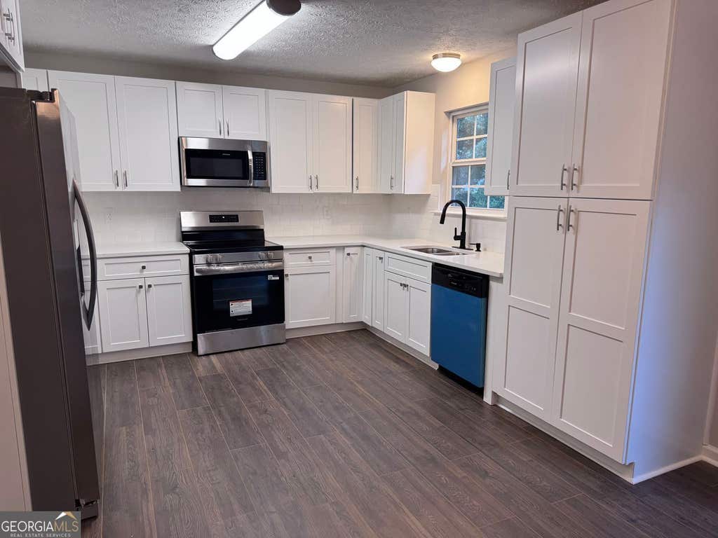 Photo of 435 Fieldstone Lane, Covington, GA 30016 (MLS # 10804138)