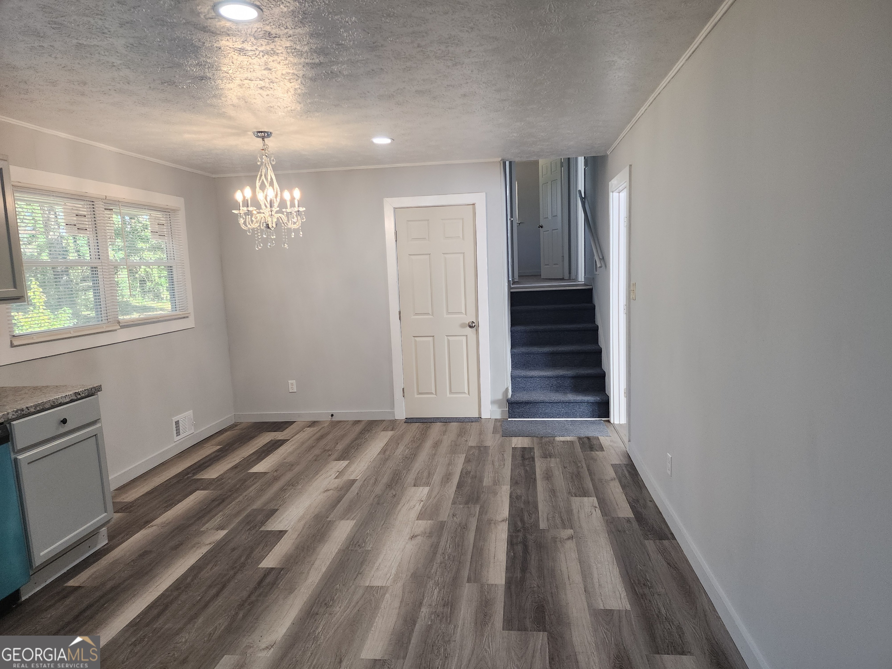 938 King James DR