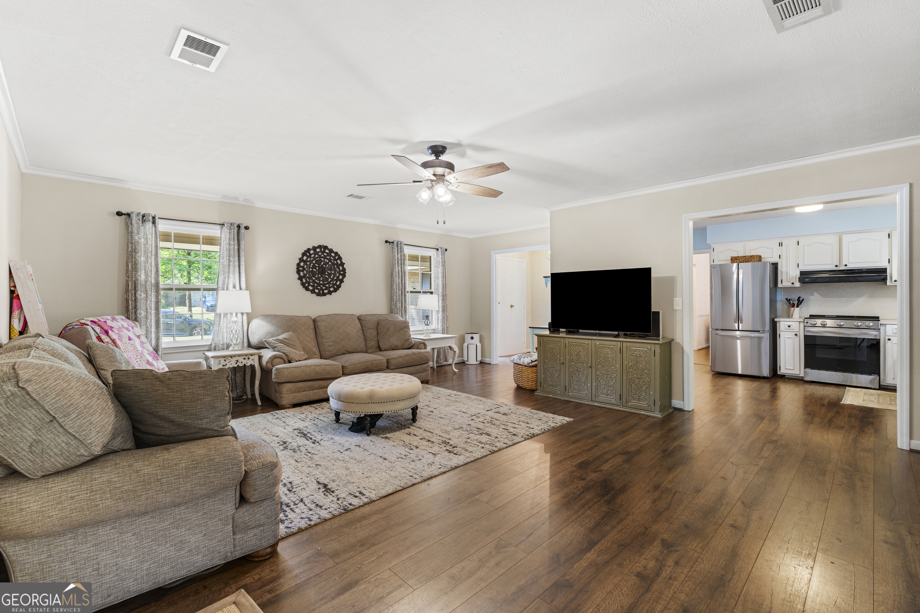 3903 Gray Fox DR